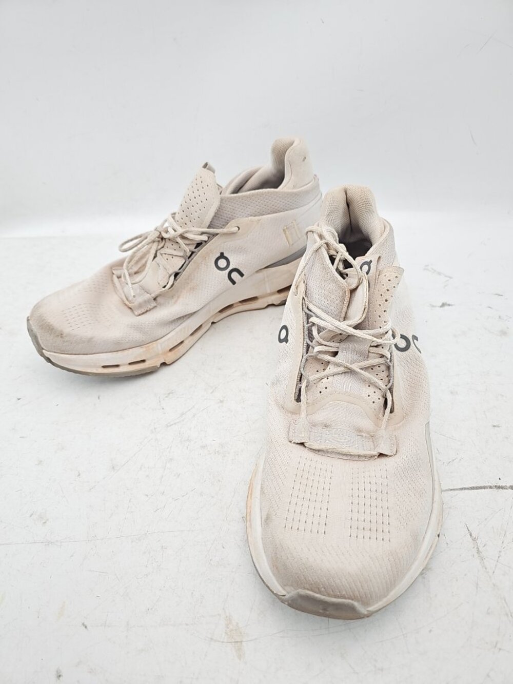 On Cloud Beige Running Shoes